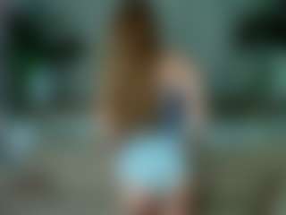 Aurelia-Thorn's Live Sex Cam Show