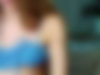 Live cam show with Aurelia-Thorn - Moaning on camwithhim.com