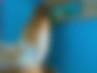 Aurelia-Thorn's Live Sex Cam Show