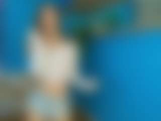 Live cam show with Aurelia-Thorn - Full Nudity on Camsoda