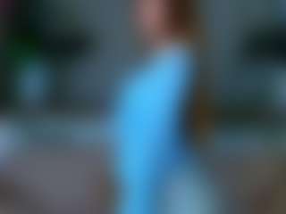 Live cam show with Aurelia-Thorn - Body Massage on slutload