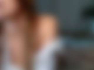 Live cam show with Aurelia-Thorn - Moaning on Camsoda