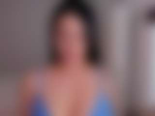 MiaBankss's Live Sex Cam Show