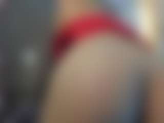 Naia-Bellemont's Live Sex Cam Show