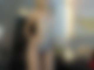Naia-Bellemont's Live Sex Cam Show