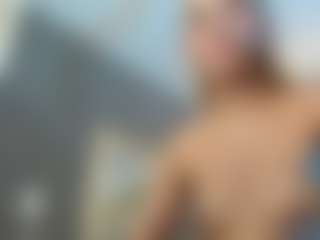 Naia-Bellemont's Live Sex Cam Show