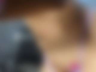 Naia-Bellemont's Live Sex Cam Show