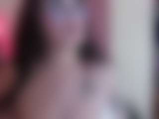 Live cam show with zendal-cahen - Moaning on camwithhim.com