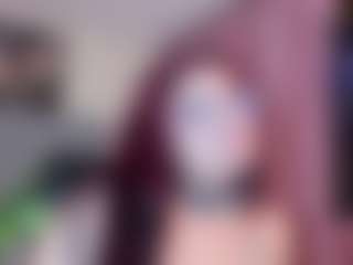 Live cam show with zendal-cahen - Moaning on Camsoda