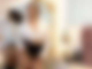 Live cam show with harleyxu - Raven Hair on Lustler