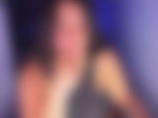 Karlathompson's Live Sex Cam Show