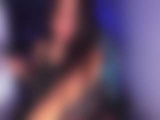 Karlathompson's Live Sex Cam Show
