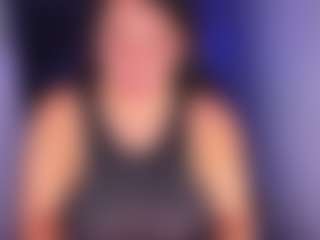 Karlathompson's Live Sex Cam Show