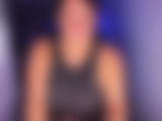 Karlathompson's Live Sex Cam Show