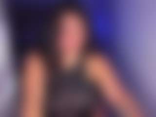 Karlathompson's Live Sex Cam Show