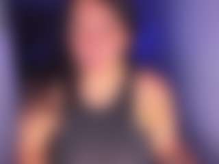 Karlathompson's Live Sex Cam Show