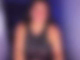 Karlathompson's Live Sex Cam Show