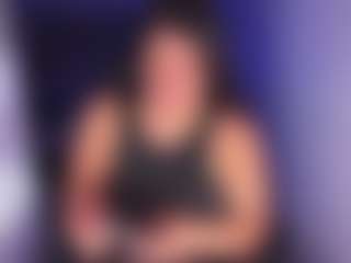 Karlathompson's Live Sex Cam Show