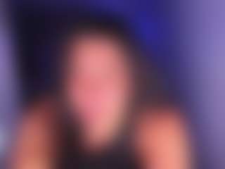 Karlathompson's Live Sex Cam Show