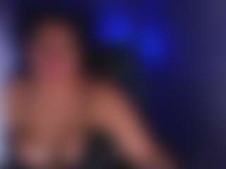Karlathompson's Live Sex Cam Show