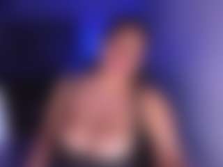 Live cam show with Karlathompson - Shower on live.xheat.ai