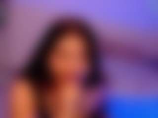 Mialunee's Live Sex Cam Show