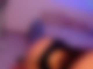 Mialunee's Live Sex Cam Show