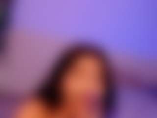 Mialunee's Live Sex Cam Show