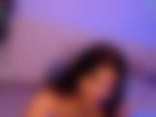 Mialunee's Live Sex Cam Show