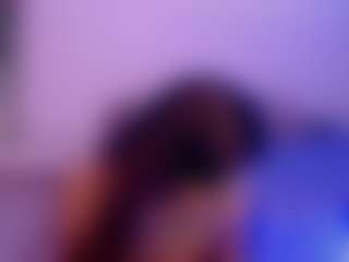 Mialunee's Live Sex Cam Show