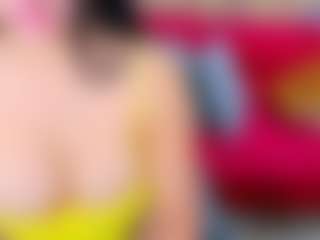 Live cam show with nicolettcolin1 - Middle Aged on Camsoda