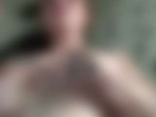 sunkissedmami420's Live Sex Cam Show