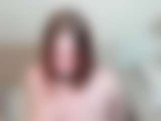 Live cam show with Alice - Body Massage on Camsoda