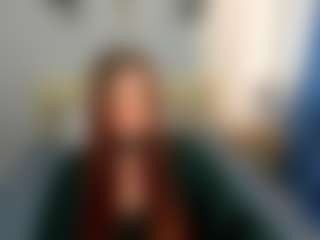 Live cam show with Alice - Geek on camwithhim.com