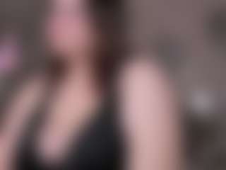 Show de cam en vivo con Aliica-Keller - Brown Eyes Teen (18+) en Camsoda