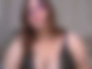 Live cam show with Aliica-Keller - Fetish Brown Hair on PervPlay.com