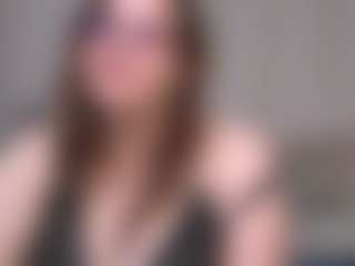 Live cam show with Aliica-Keller - New BBW on Fit Hotties