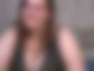 Live cam show with Aliica-Keller - College Brown Hair on galaxygirlnitro.com