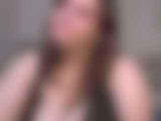 Live cam show with Aliica-Keller - College Brown Hair on instabang