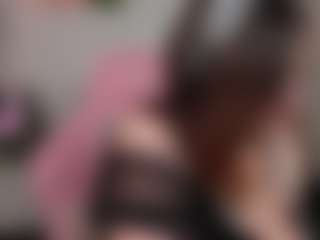 Live cam show with Aliica-Keller - Striptease on camtv