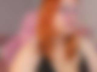Live cam show with Aliica-Keller - Moaning on Camsoda