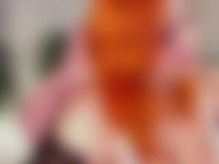 Live cam show with Aliica-Keller - Moaning on Milfs Live