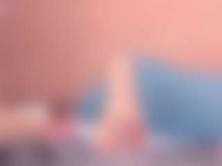 Live cam show with Amandalee1 - New Teen (18+) on Camsoda