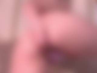 Amandalee1's Live Sex Cam Show