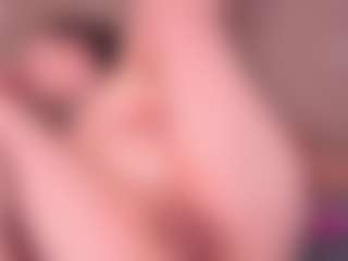 Live cam show with Amandalee1 - BBW on Livezox