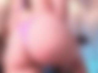 Amandalee1's Live Sex Cam Show