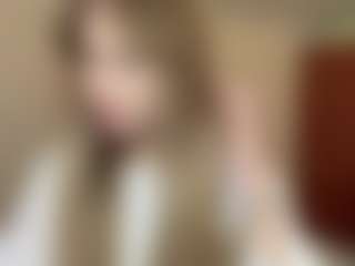 Maelle's Live Sex Cam Show