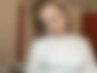 Maelle's Live Sex Cam Show