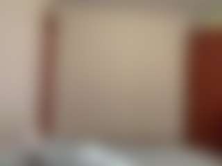 Maelle's Live Sex Cam Show