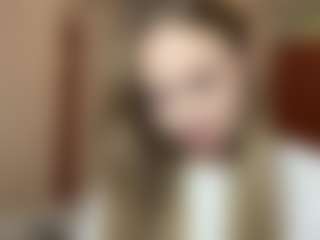 Live cam show with Maelle - Young Adult on https://playwithruby.com